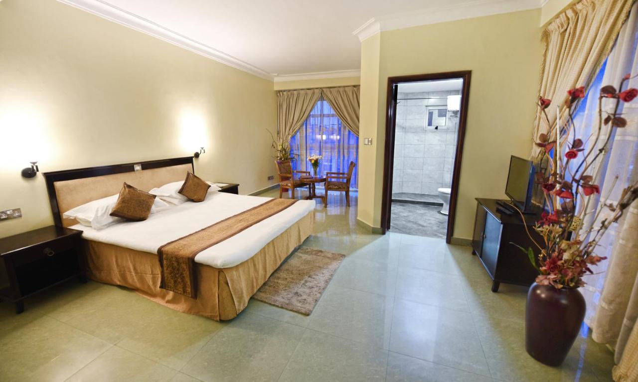 Hotel Sojovalo Kampala Bagian luar foto