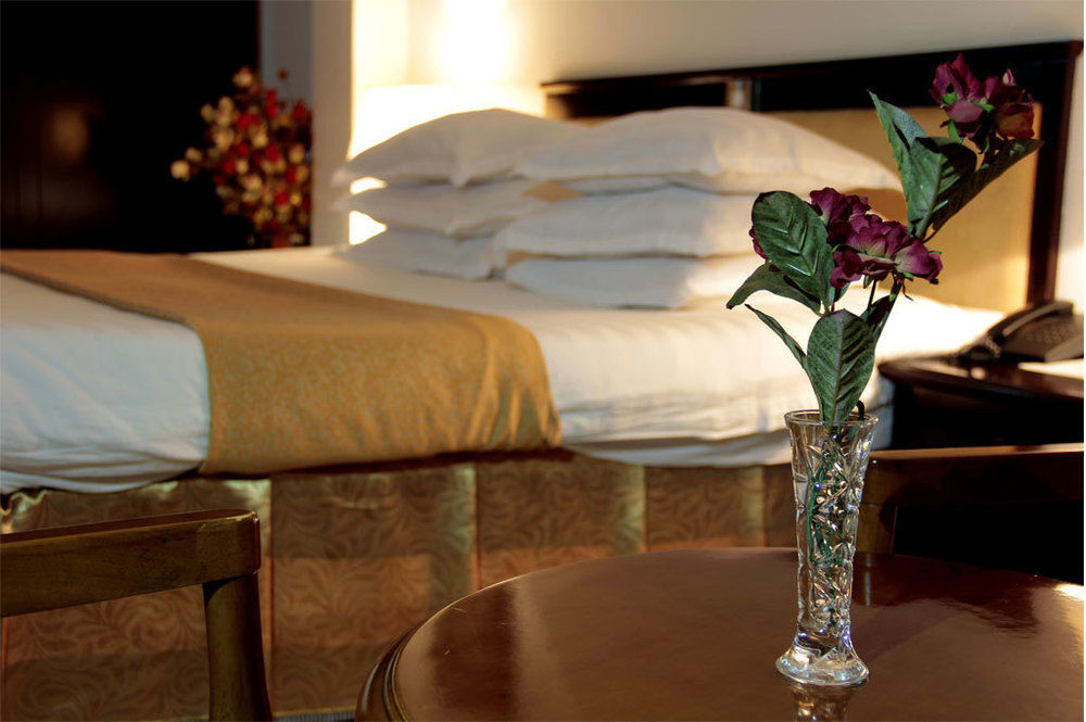 Hotel Sojovalo Kampala Bagian luar foto